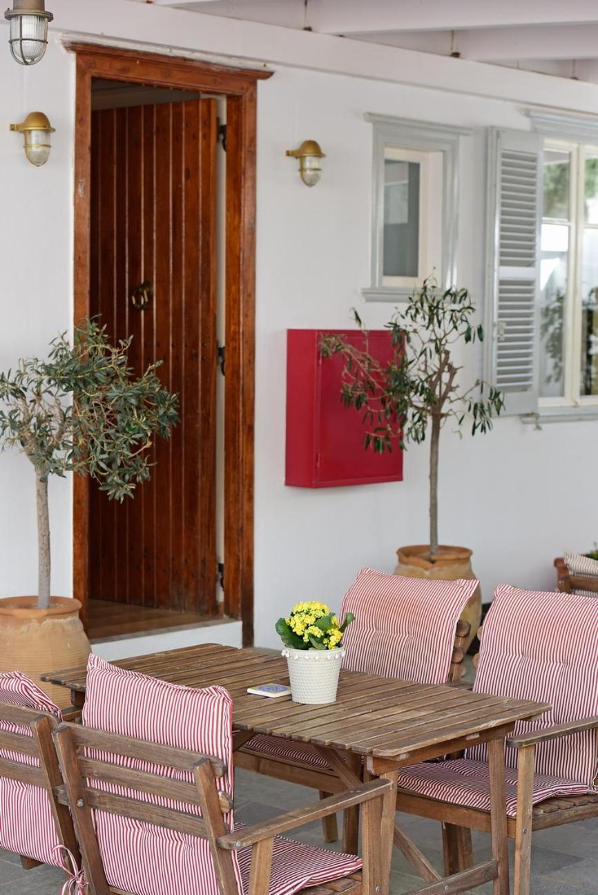 Athina Guesthouse Hydra  Extérieur photo