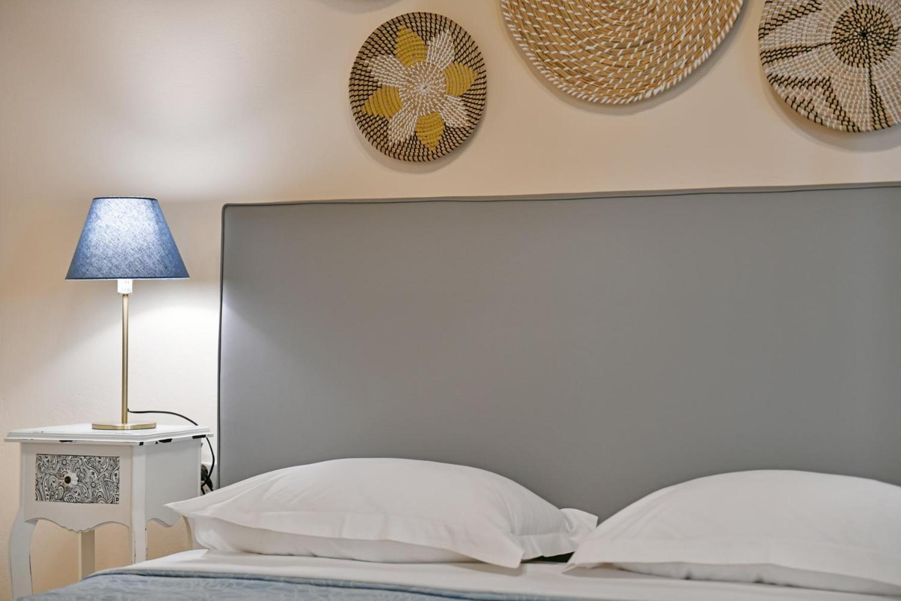 Athina Guesthouse Hydra  Extérieur photo