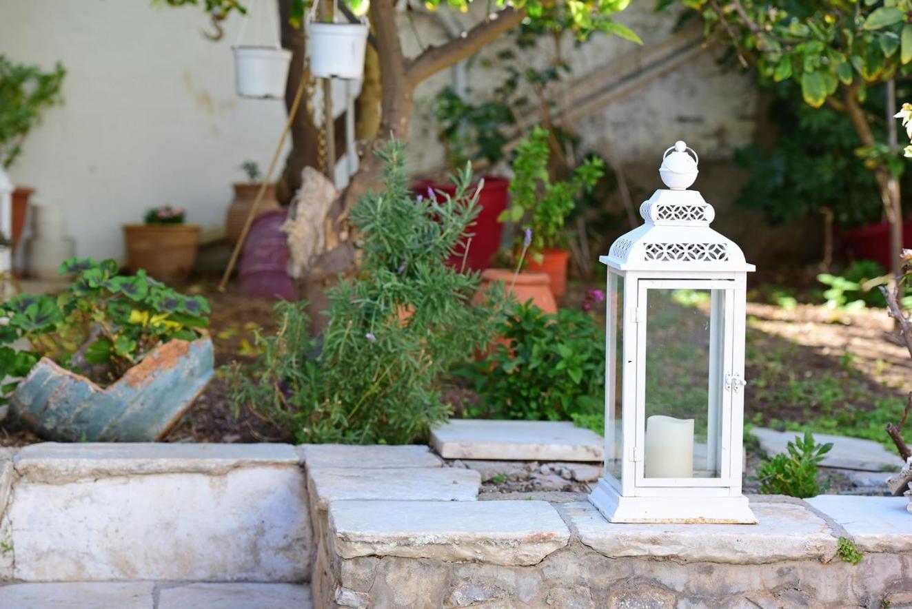 Athina Guesthouse Hydra  Extérieur photo