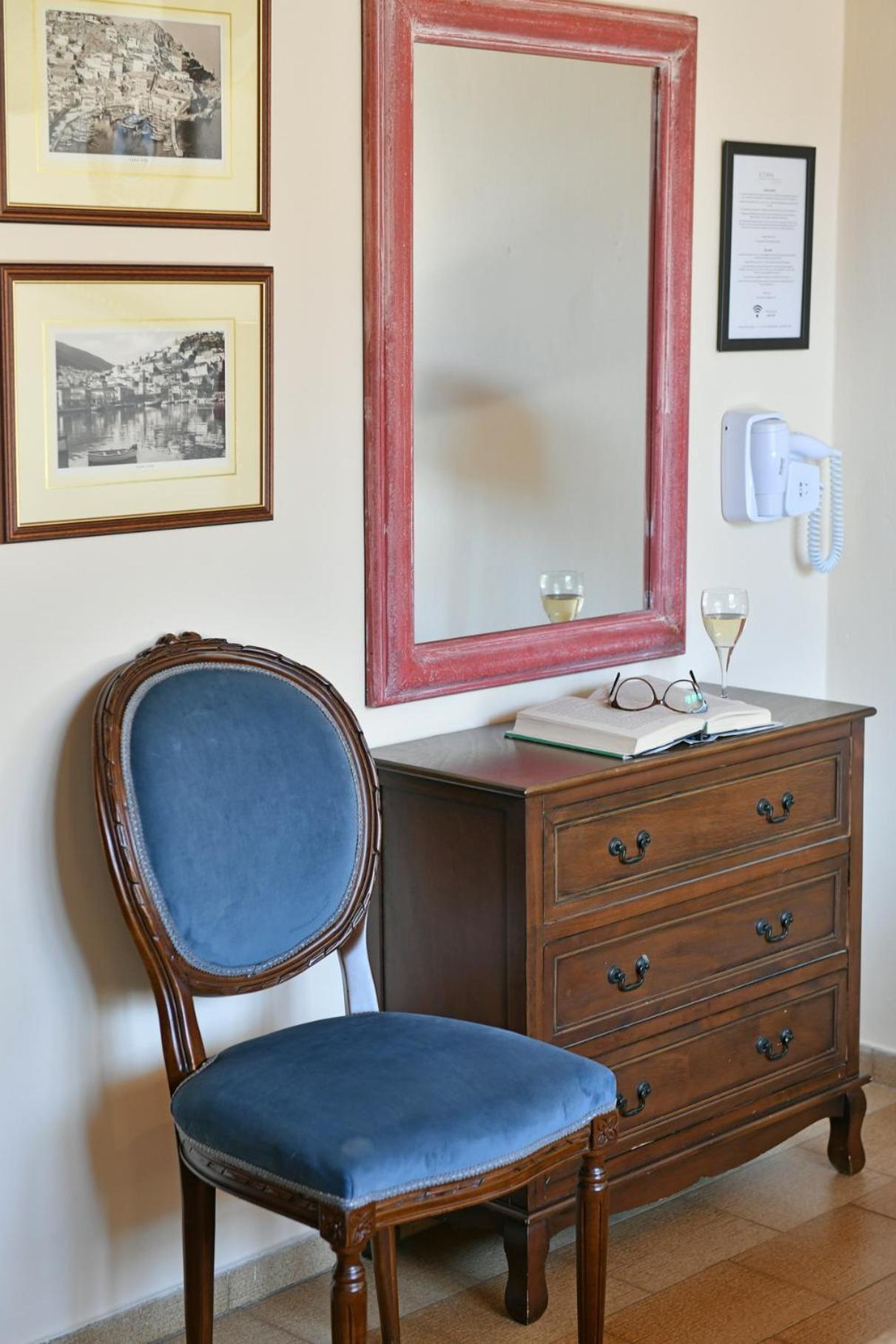 Athina Guesthouse Hydra  Extérieur photo